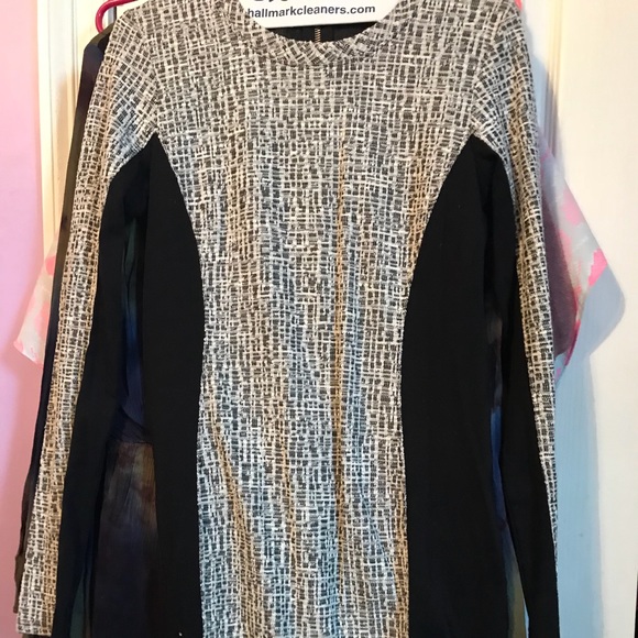 Dress - Picture 1 of 1